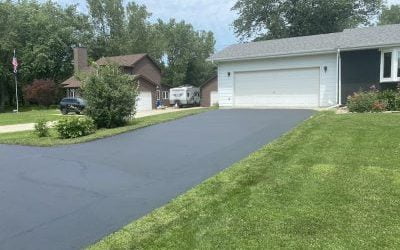 Top Signs Your Driveway Needs Repaving (Before It’s Too Late)